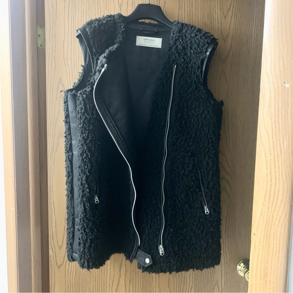 Zara Fuzzy Vest - Picture 4 of 8